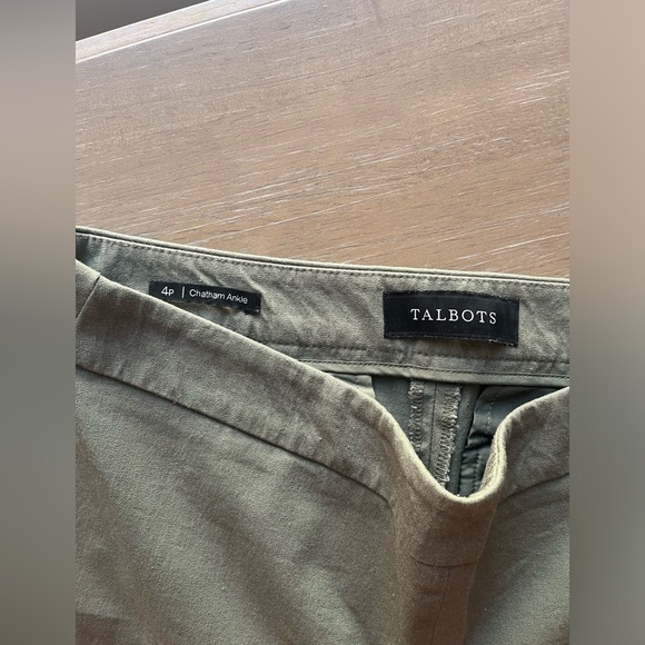 MUST GO Talbots Chatham Ankle in Green Size 4P - Picture 9 of 11